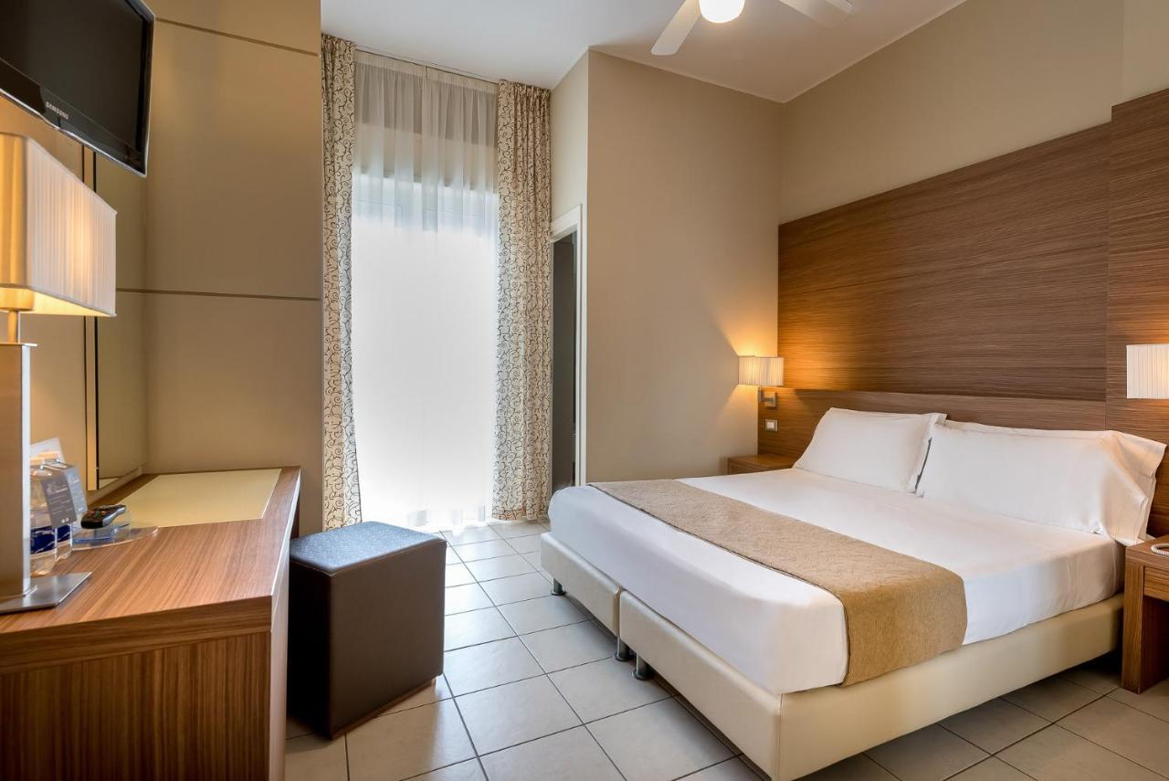Hotel San Marco カットーリカ エクステリア 写真