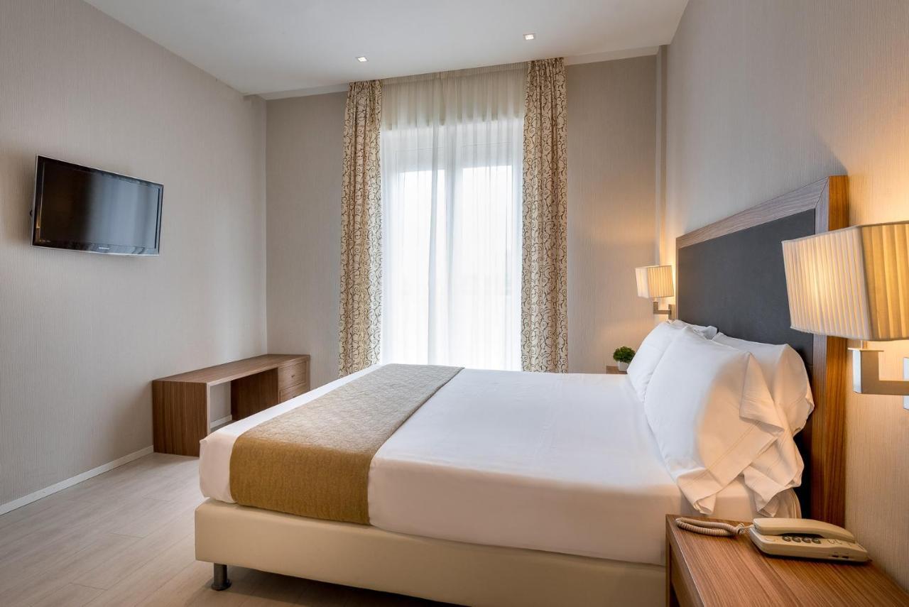 Hotel San Marco カットーリカ エクステリア 写真